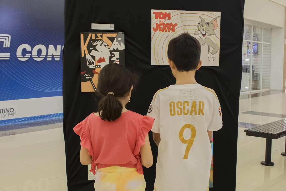 Grizzlies inauguran galería de arte en Patio Poza Rica