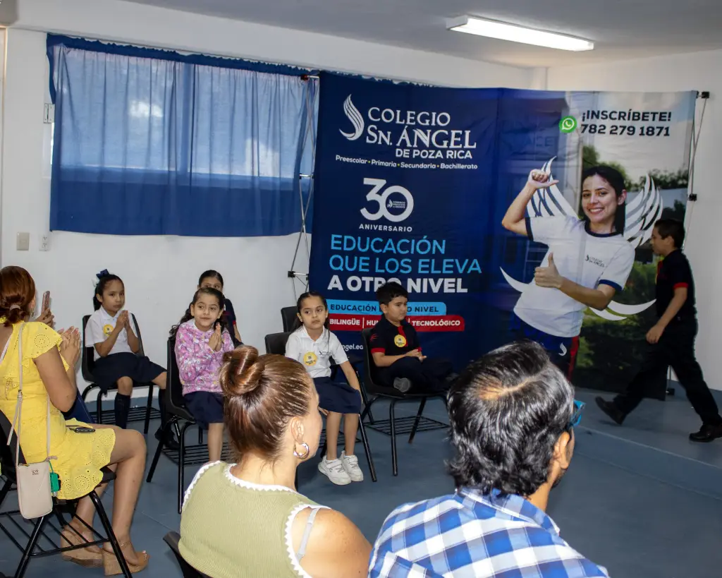 Spelling Bee - Asistencia Padres de Familia